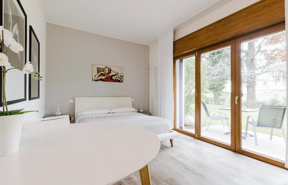 Relax & Emozioni Rooms Valeggio sul Mincio Luaran gambar