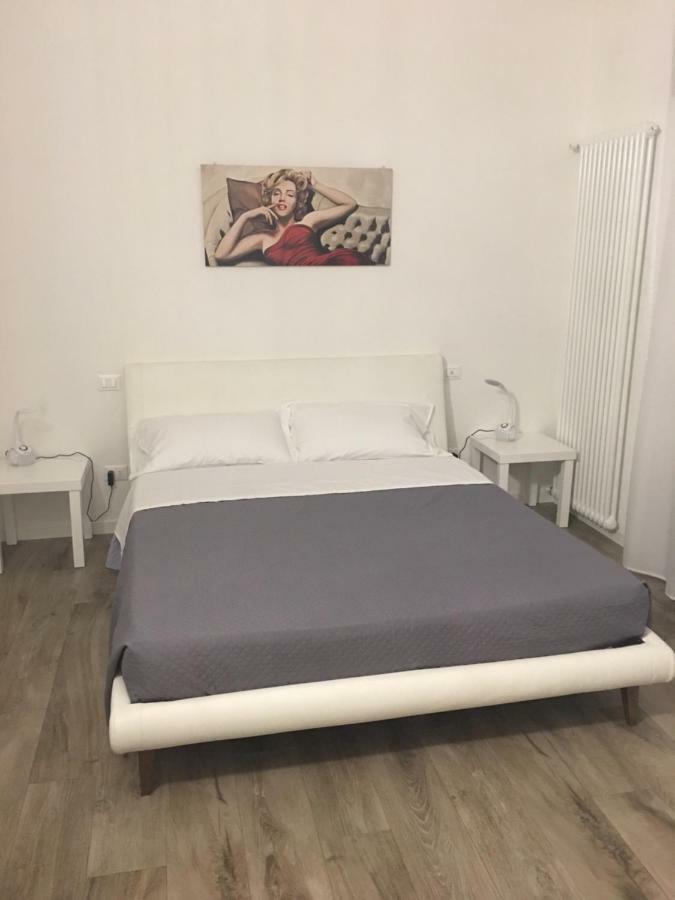 Relax & Emozioni Rooms Valeggio sul Mincio Luaran gambar
